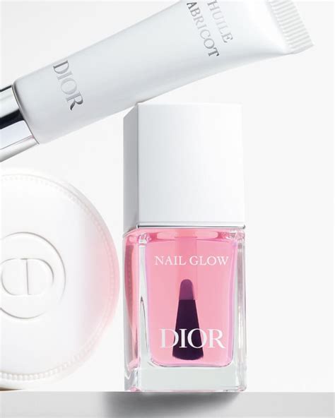 dior nail glow boots